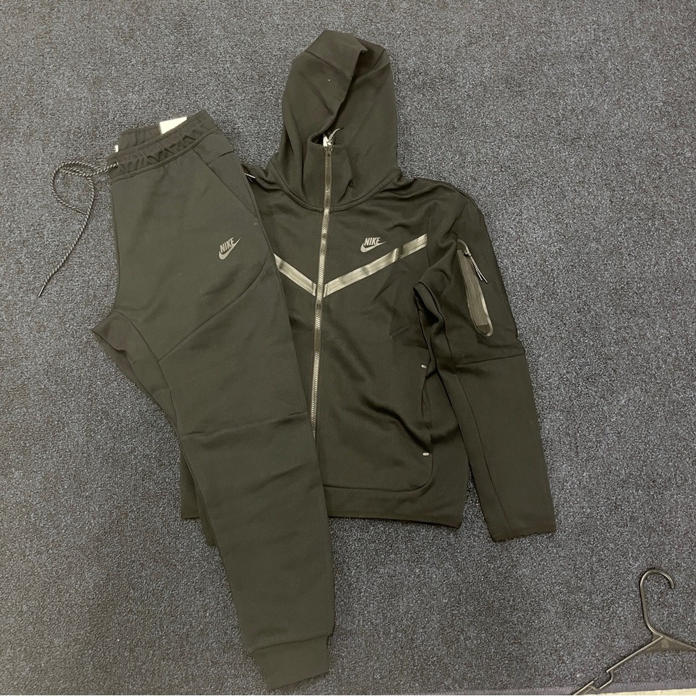 Nike Charcoal Hoodie and Joggers Set